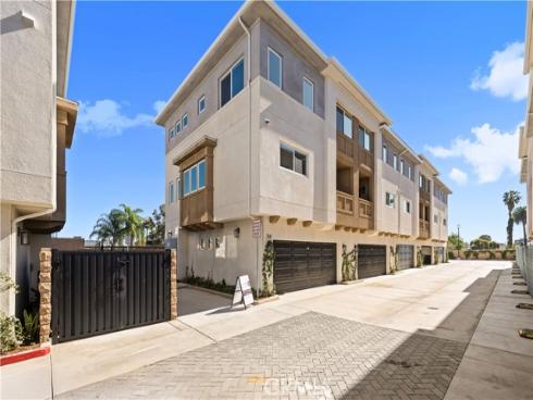 7692 9th 106 Street, Buena Park, CA