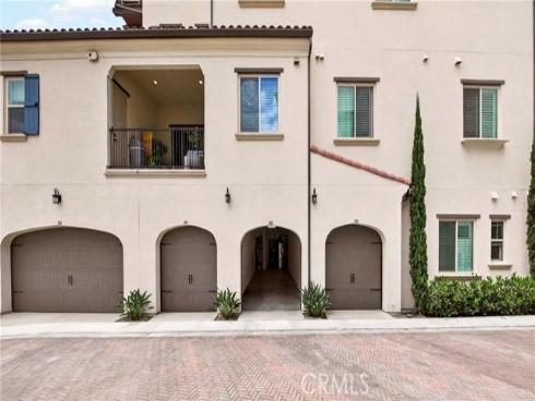 8892 Los Coyotes 260 Court, Buena Park, CA