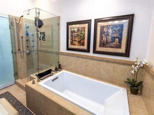 8820 Meadowbrook , Buena Park, CA