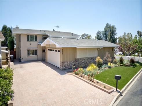 8820 Meadowbrook , Buena Park, CA