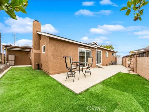 7754 La Casa Way, Buena Park, CA