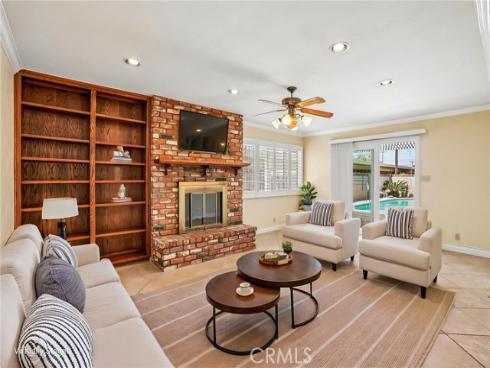 6054  San Rolando  , Buena Park, CA