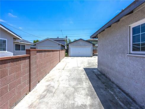 8082  San Heron  , Buena Park, CA