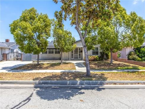 8082  San Heron  , Buena Park, CA