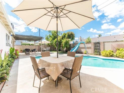 7161  El Rey   Drive, Buena Park, CA