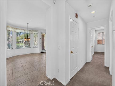 28 Lakeside , Buena Park, CA