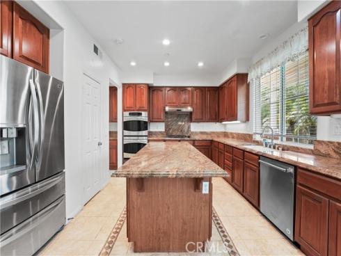 28 Lakeside , Buena Park, CA