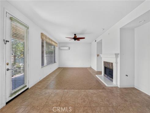 28 Lakeside , Buena Park, CA