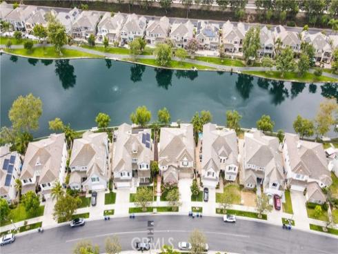 28 Lakeside , Buena Park, CA