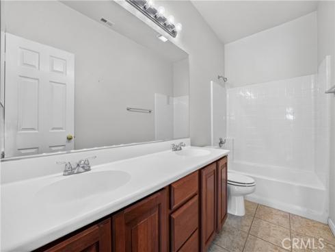 28 Lakeside , Buena Park, CA
