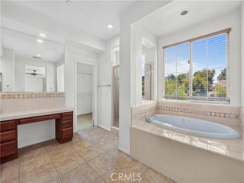 28 Lakeside , Buena Park, CA