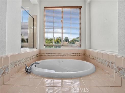 28 Lakeside , Buena Park, CA