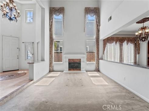 28 Lakeside , Buena Park, CA