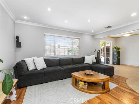 7689 Holder , Buena Park, CA