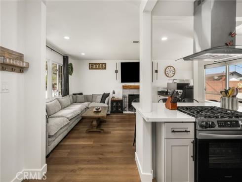 6975 San Bernardo Circle , Buena Park, CA