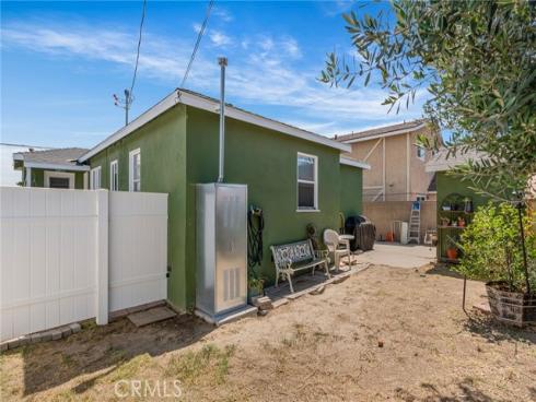 6861  Naomi   Avenue, Buena Park, CA