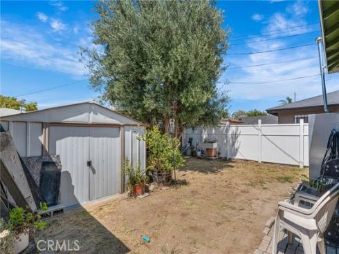 6861  Naomi   Avenue, Buena Park, CA