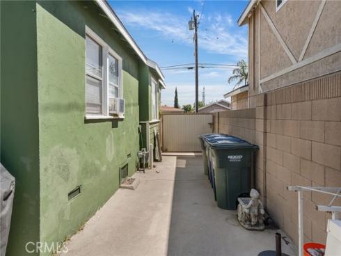 6861  Naomi   Avenue, Buena Park, CA