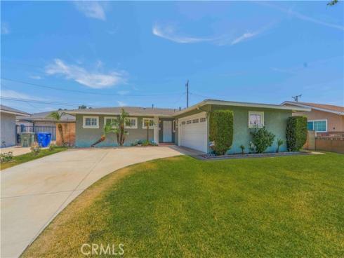 7442 Santa Domingo , Buena Park, CA