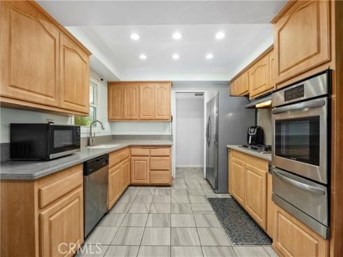 7060 Santa Ana Circle, Buena Park, CA