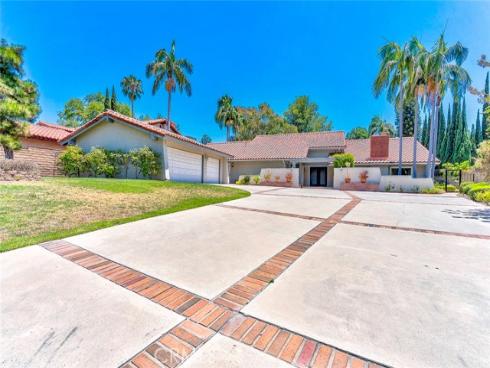 8815 Los Coyotes , Buena Park, CA