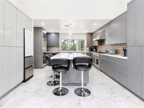 8815 Los Coyotes , Buena Park, CA