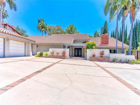 8815 Los Coyotes , Buena Park, CA