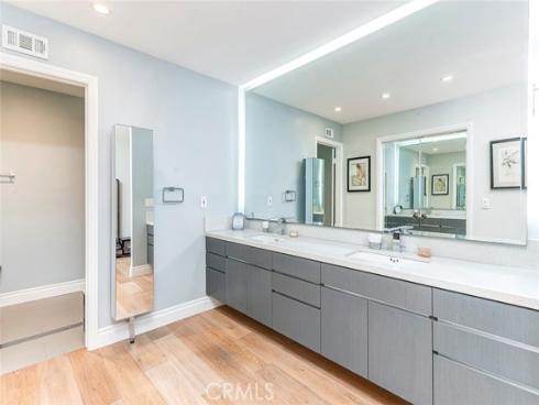 8815 Los Coyotes , Buena Park, CA