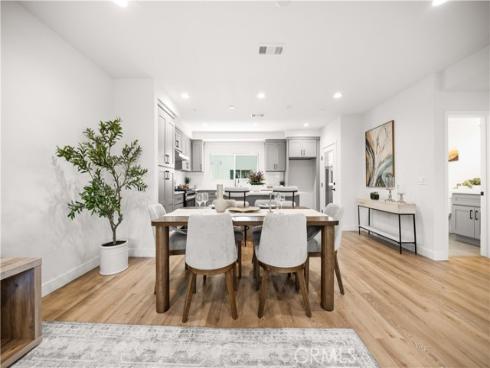 7692 9th 104 Street, Buena Park, CA