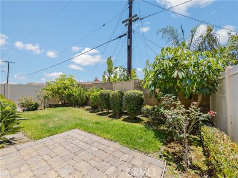 829 Lincoln Glen Drive, Buena Park, CA
