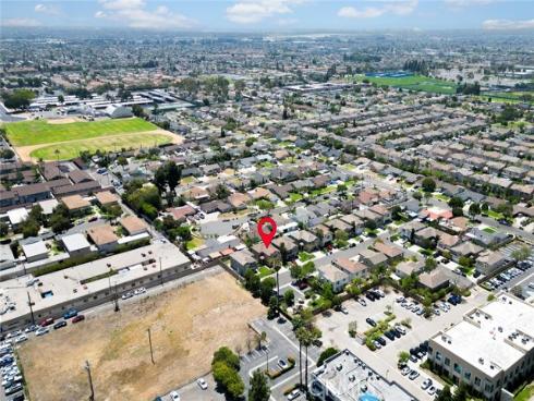 829 Lincoln Glen Drive, Buena Park, CA