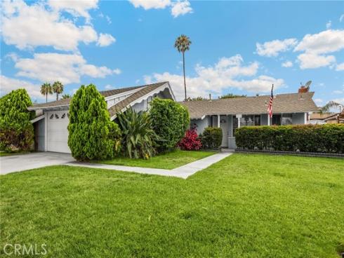 7855  Gardenia   Drive, Buena Park, CA