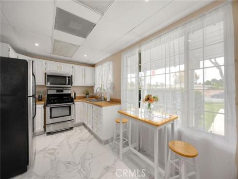 7855  Gardenia   Drive, Buena Park, CA