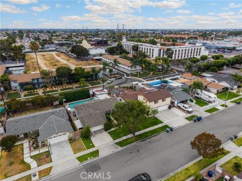 7855  Gardenia   Drive, Buena Park, CA
