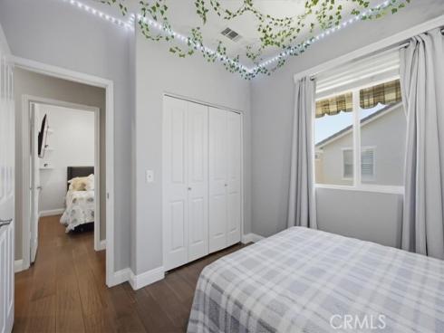 5 Woodlake , Buena Park, CA