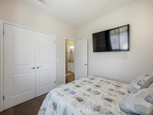 5 Woodlake , Buena Park, CA