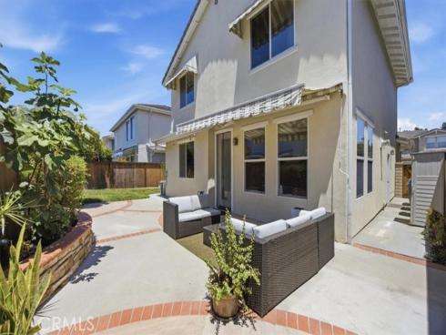 5 Woodlake , Buena Park, CA