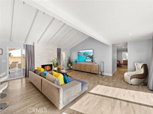 8601 Links Road, Buena Park, CA