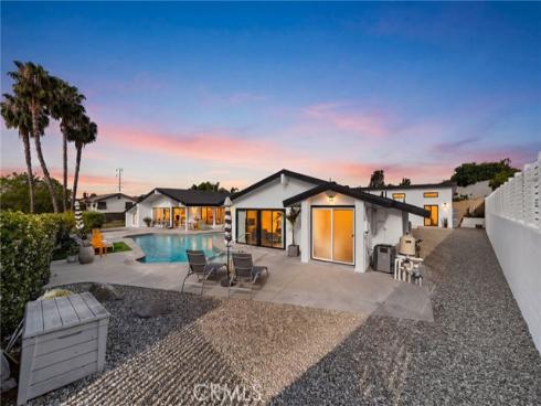 8601 Links Road, Buena Park, CA