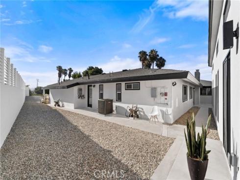8601 Links Road, Buena Park, CA
