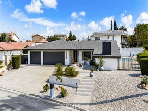 8601 Links Road, Buena Park, CA