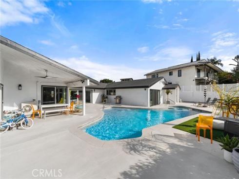 8601 Links Road, Buena Park, CA