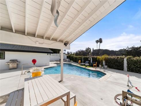 8601 Links Road, Buena Park, CA