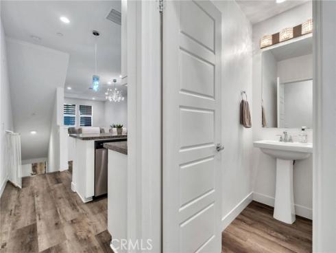 5919  Spring  , Buena Park, CA