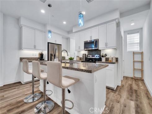 5919  Spring  , Buena Park, CA