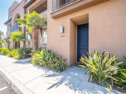 5919  Spring  , Buena Park, CA