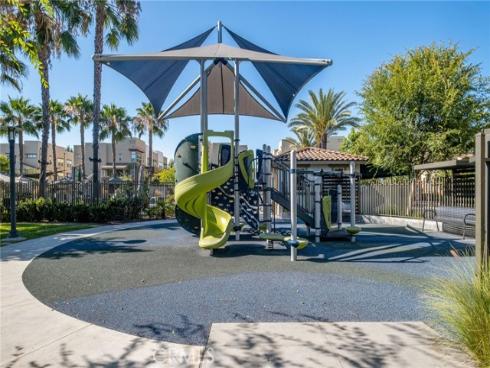 5919  Spring  , Buena Park, CA