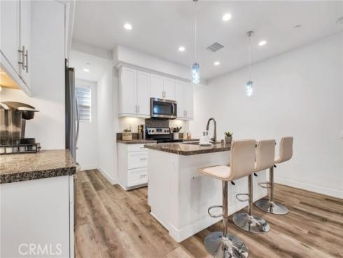 5919  Spring  , Buena Park, CA