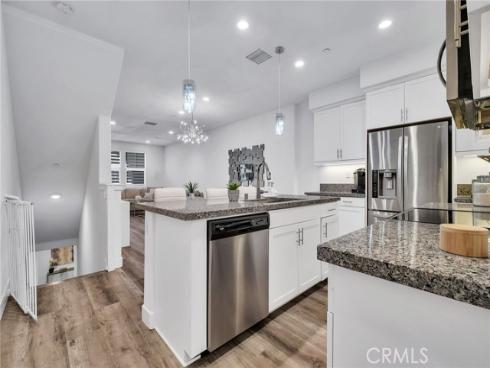 5919  Spring  , Buena Park, CA