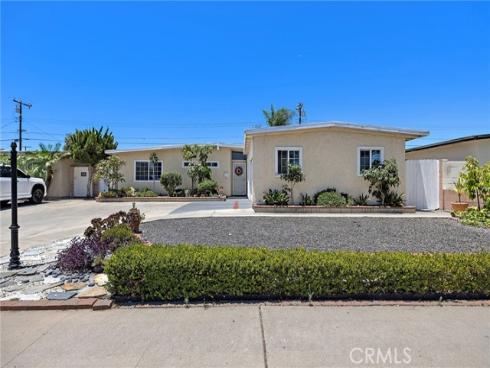 8407 Locust , Buena Park, CA